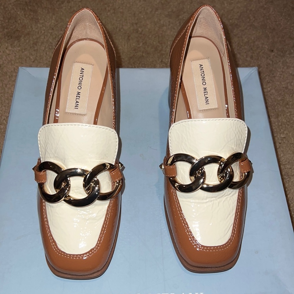 Antonio Melani, Block Heel, Loafer, Gold Hardware, worn Once, Excellent